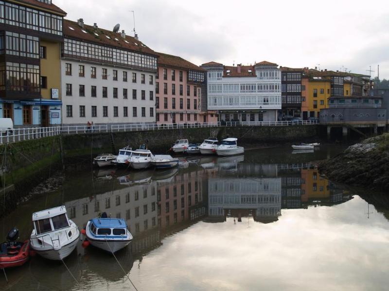 Hotel Pugide Llanes Extérieur photo