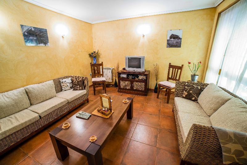 Hotel Pugide Llanes Extérieur photo